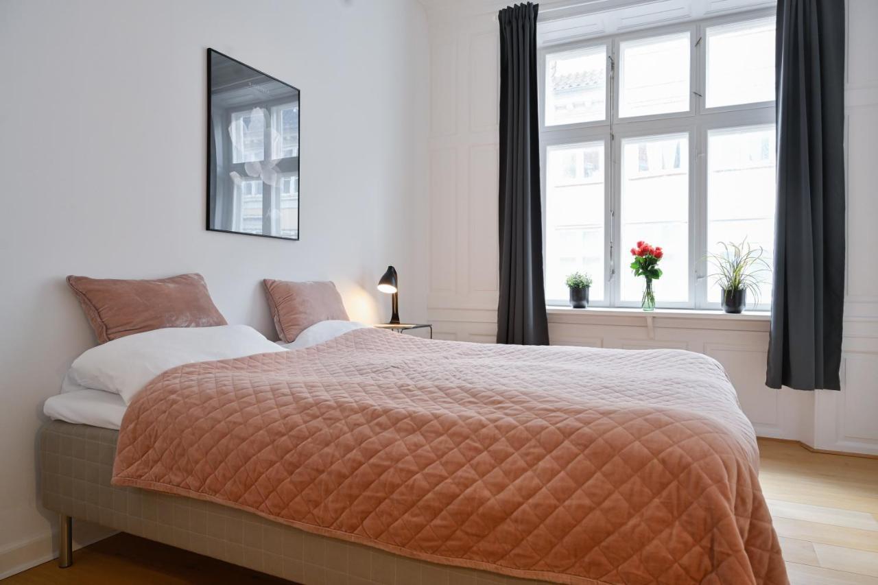 Sanders Arrow - Chic Three-Bedroom Apartment In The Middle Of كوبنهاجن المظهر الخارجي الصورة