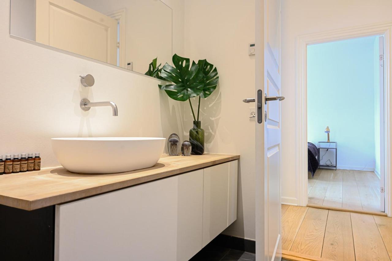 Sanders Arrow - Chic Three-Bedroom Apartment In The Middle Of كوبنهاجن المظهر الخارجي الصورة