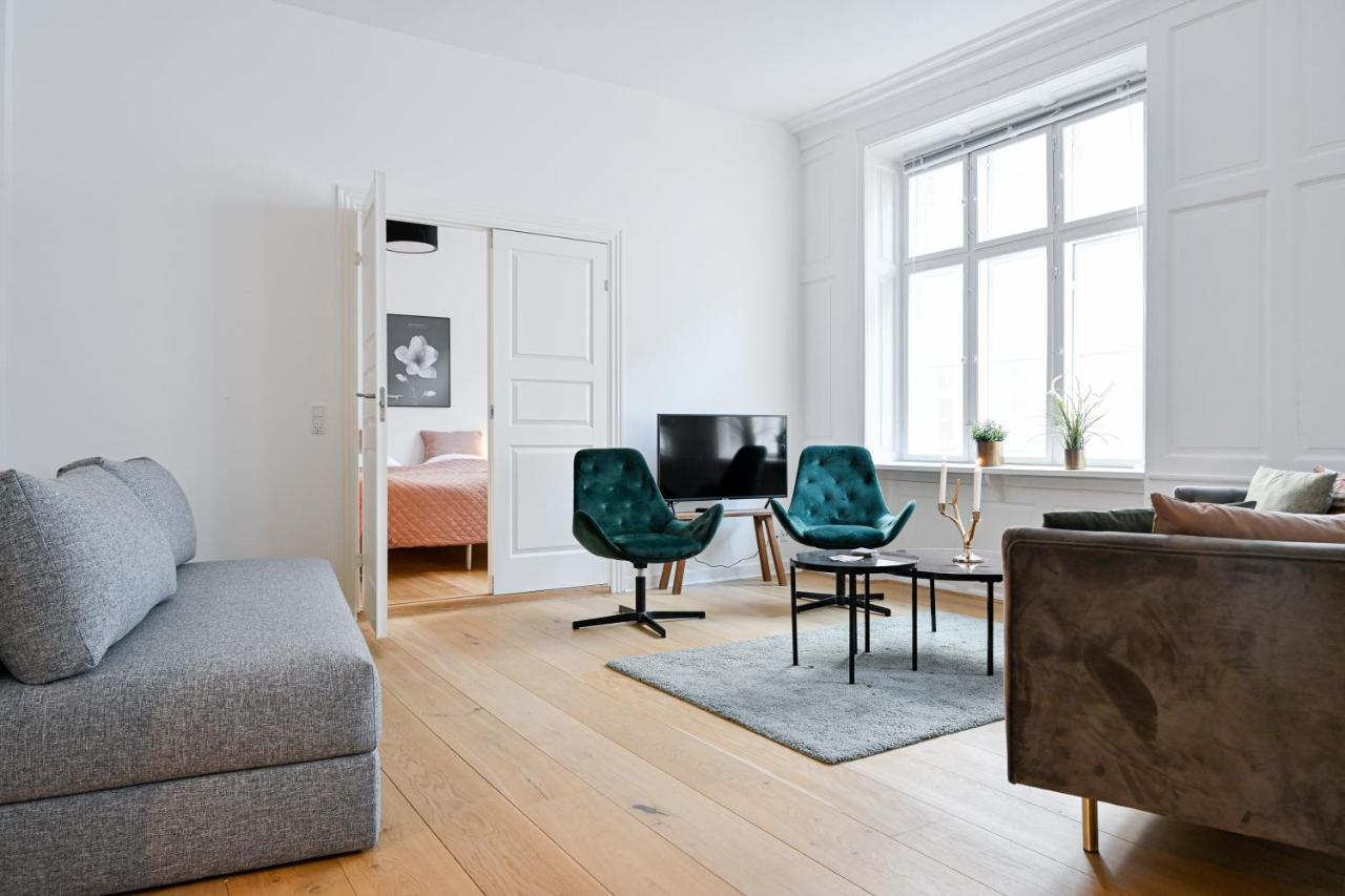 Sanders Arrow - Chic Three-Bedroom Apartment In The Middle Of كوبنهاجن المظهر الخارجي الصورة