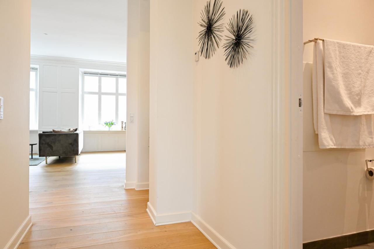Sanders Arrow - Chic Three-Bedroom Apartment In The Middle Of كوبنهاجن المظهر الخارجي الصورة
